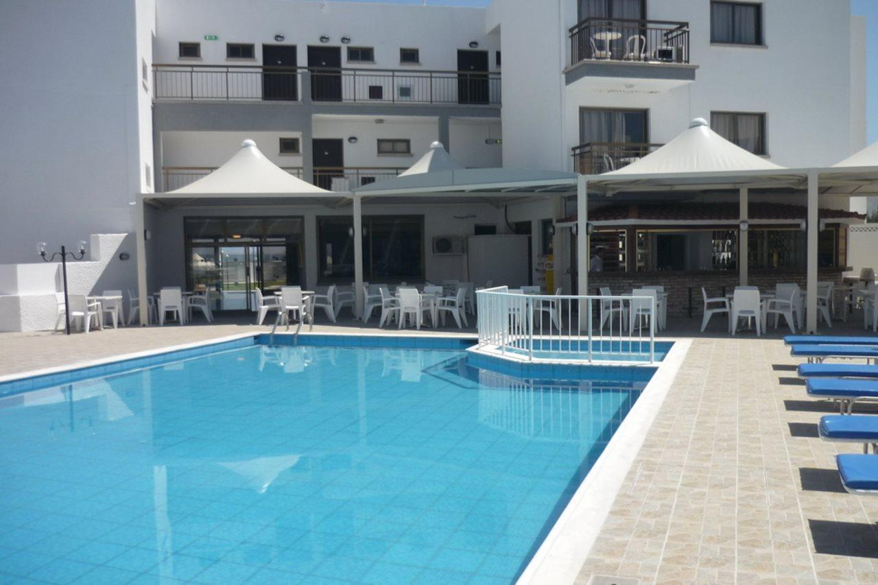 Penelope Beach Hotel Pernera Exteriör bild